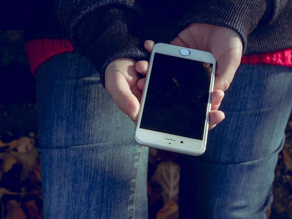 iPhone 5G sẽ có doanh số thất vọng vào năm tới (ảnh 1)