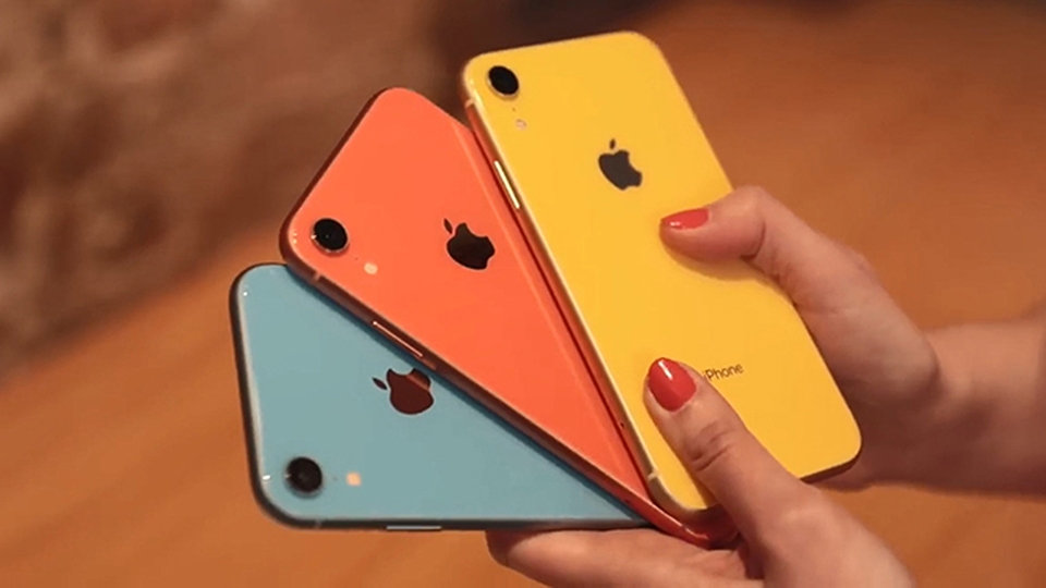 So sánh iPhone X và iPhone XR (ảnh 3)