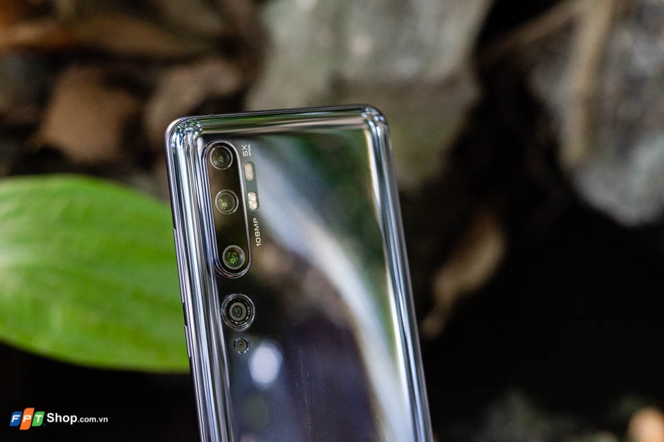 Cùng tầm giá, chọn Mi Note 10 Pro hay iPhone 8 Plus?