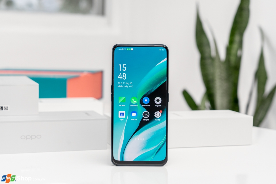 Oppo Reno2 F có camera pop up