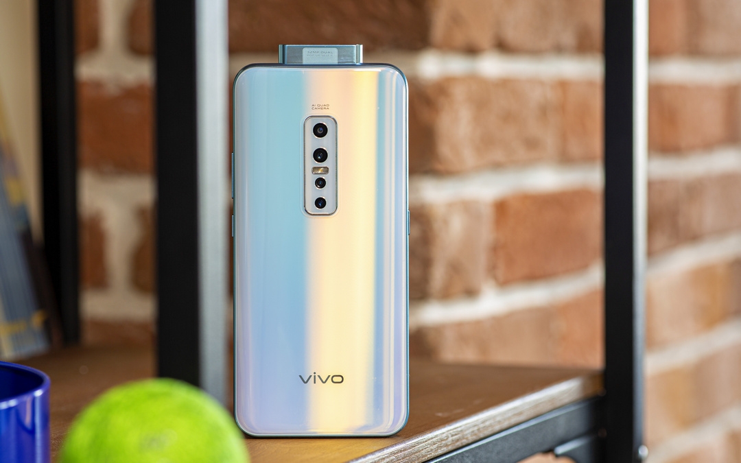 Vivo V17 Pro có viên pin 4100 mAh