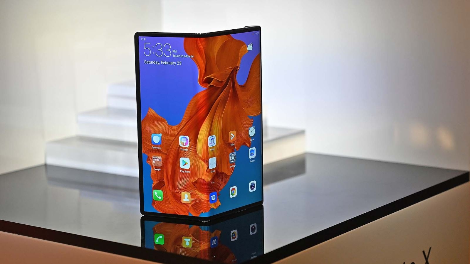 Đây là lý do tại sao Galaxy Fold không thể trở thành smartphone màn hình gập phổ biến