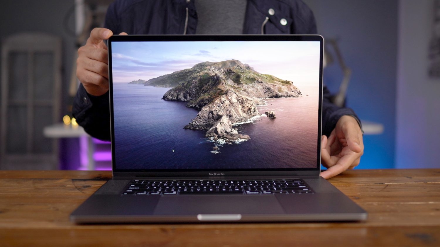 MacBook Pro 16 inch MacBook Pro 16 inch