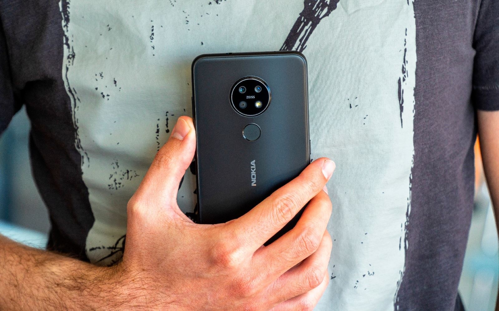 Chi tiết về thiết kế Nokia 7.2