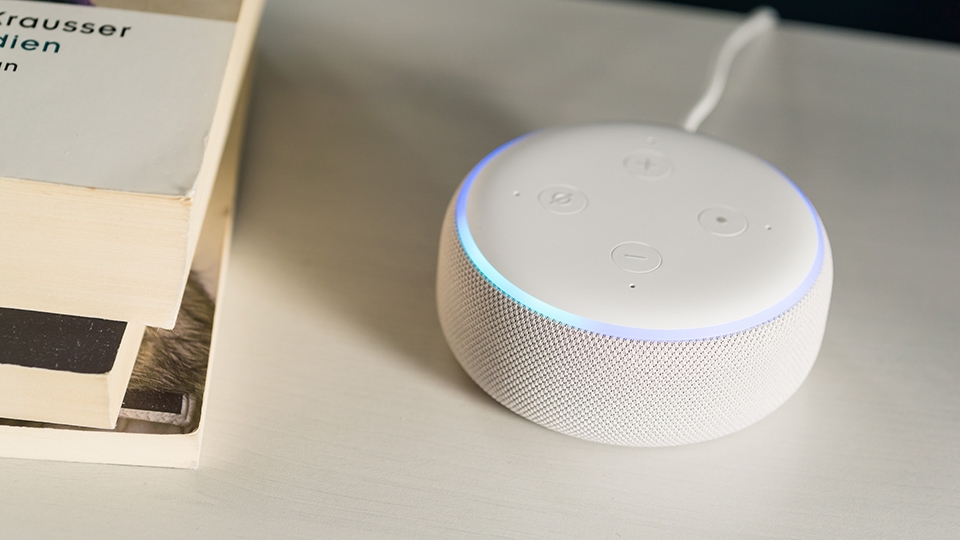 Mọi điều cần biết về Amazon Echo Dot 3, chiếc loa thông minh siêu hot đang giảm giá 50% 5
