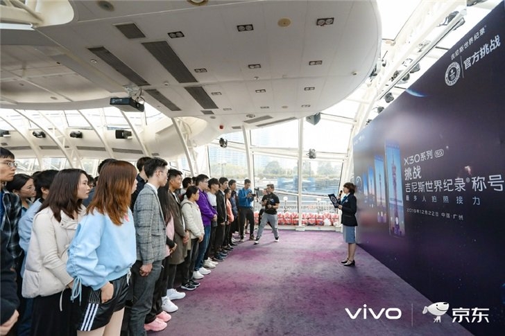 Ra mắt một tuần, Vivo X30 xác lập kỉ lục Guinness thú vị 2
