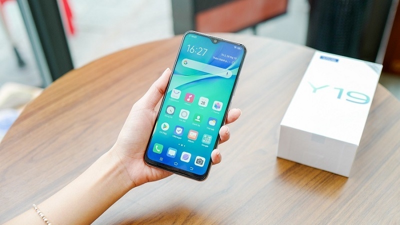 Vivo V19