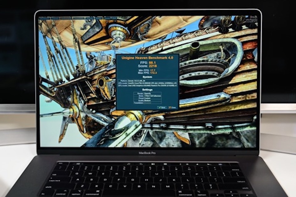 Chọn Macbook chơi game liệu có tối ưu?