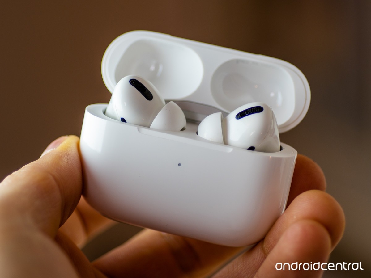 Sony WF-1000XM3 vs AirPods Pro 09