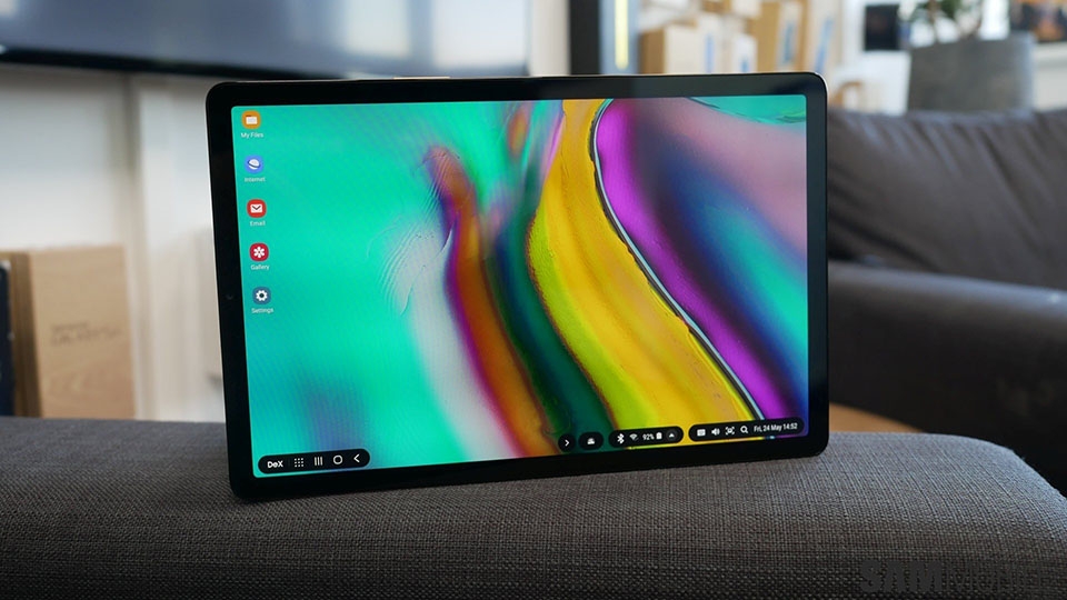 Galaxy A50 và Galaxy Tab S5e nhận bản cập nhật bảo mật tháng 1/2020 Galaxy A50 và Galaxy Tab S5e nhận bản cập nhật bảo mật tháng 1/2020