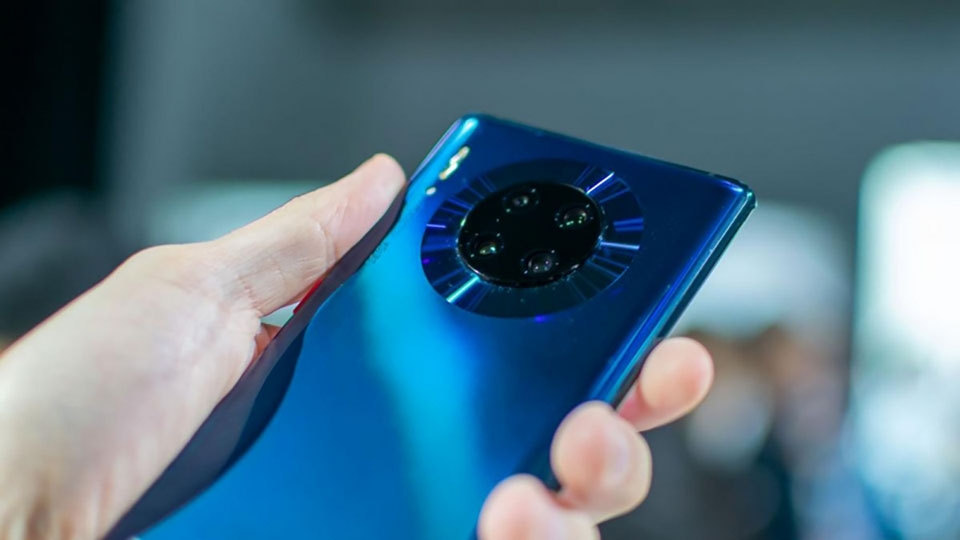 Huawei sẽ chiếm 75% thị trường điện thoại thông minh Trung Quốc vào năm tới