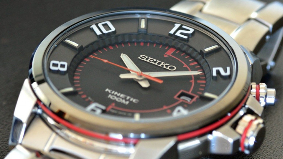 Đồng hồ Kinetic – bước tiến độc quyền làm nên tên tuổi của Seiko 2