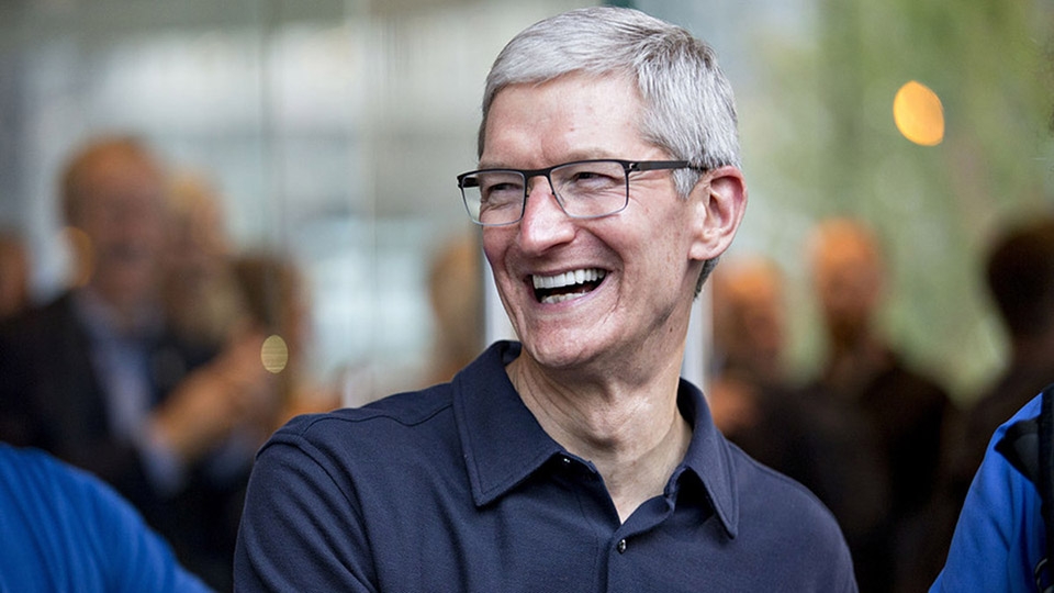 CEO Tim Cook quyên góp 2 triệu USD cho tổ chức từ thiện
