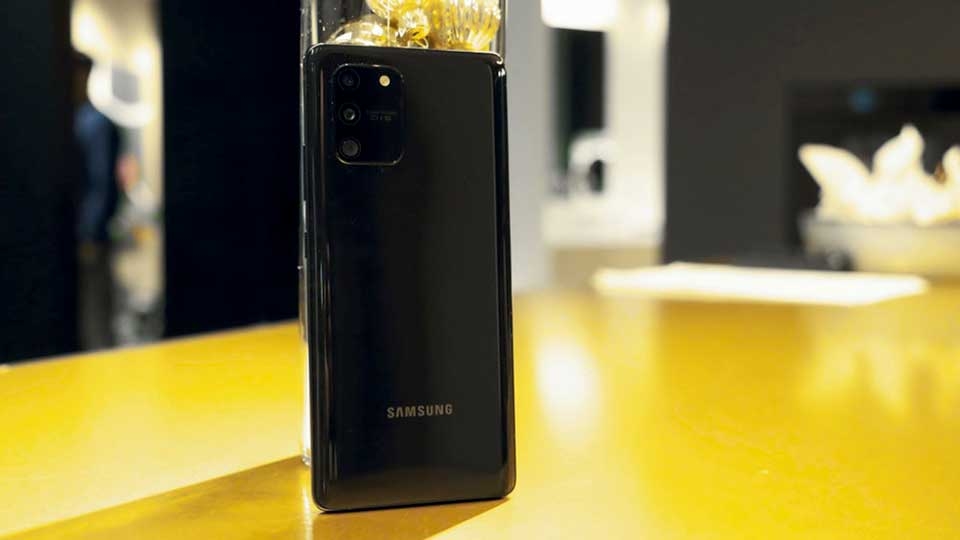 Samsung Galaxy S10 Lite Samsung Galaxy S10 Lite