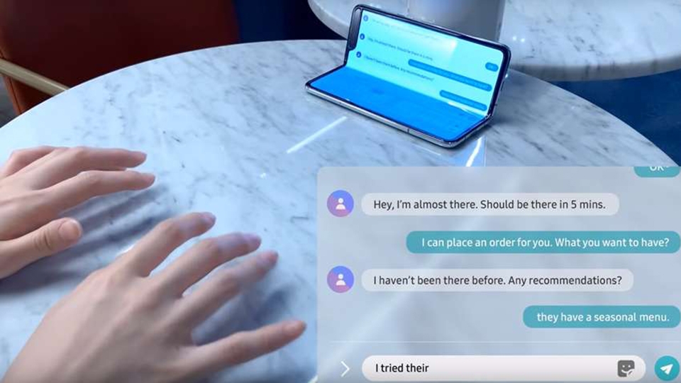 Ngắm nhìn Samsung SelfieType – bàn phím vô hình ngoạn mục trên smartphone 1
