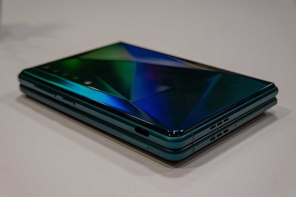 TCL Foldable Smartphone TCL Foldable Smartphone