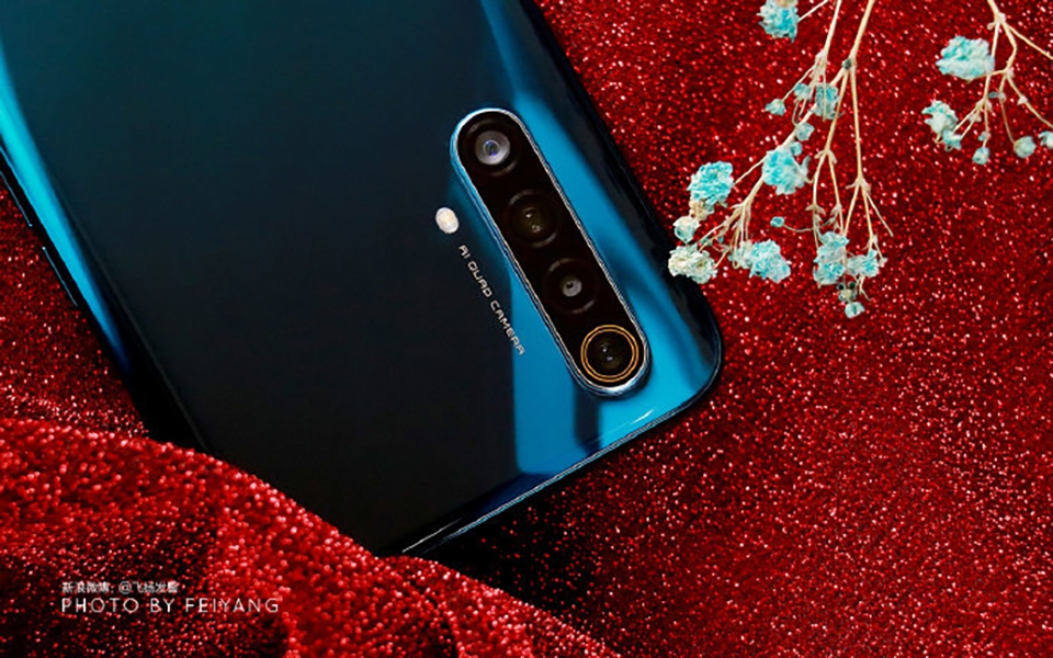 Trên tay Realme X50 5G (ảnh 4)