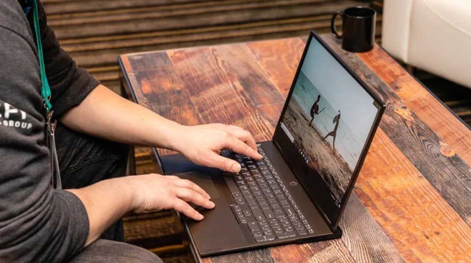 Lenovo Legion Y740S
