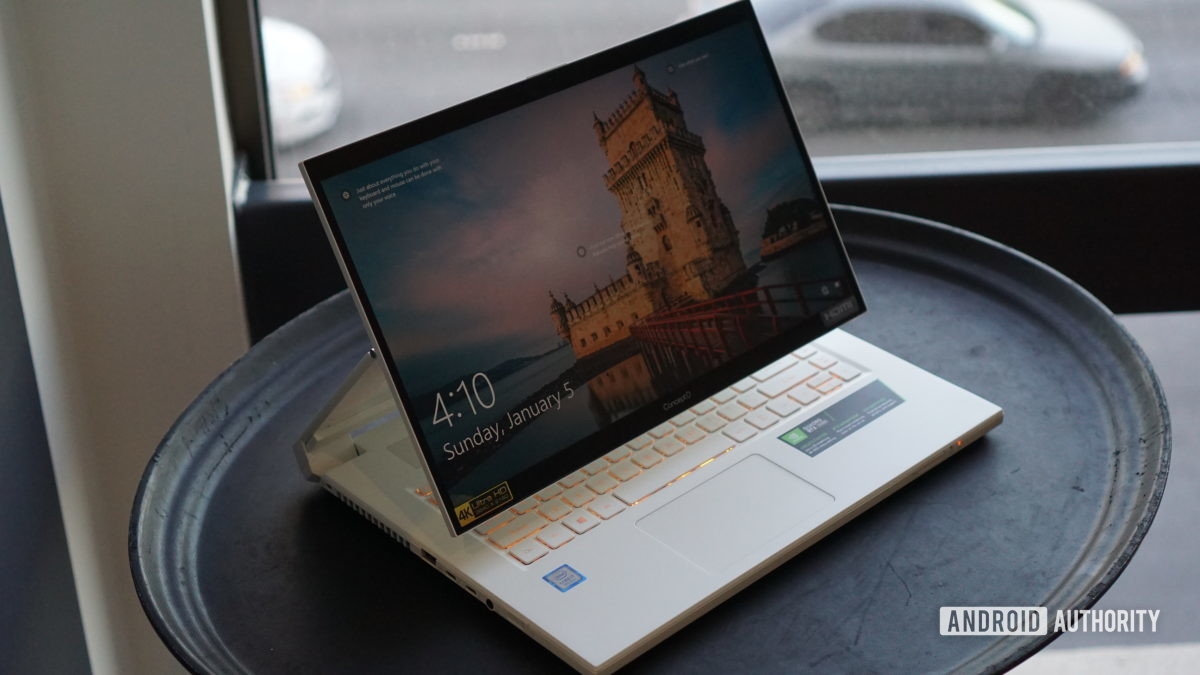 9 laptop ấn tượng nhất CES 2020 02