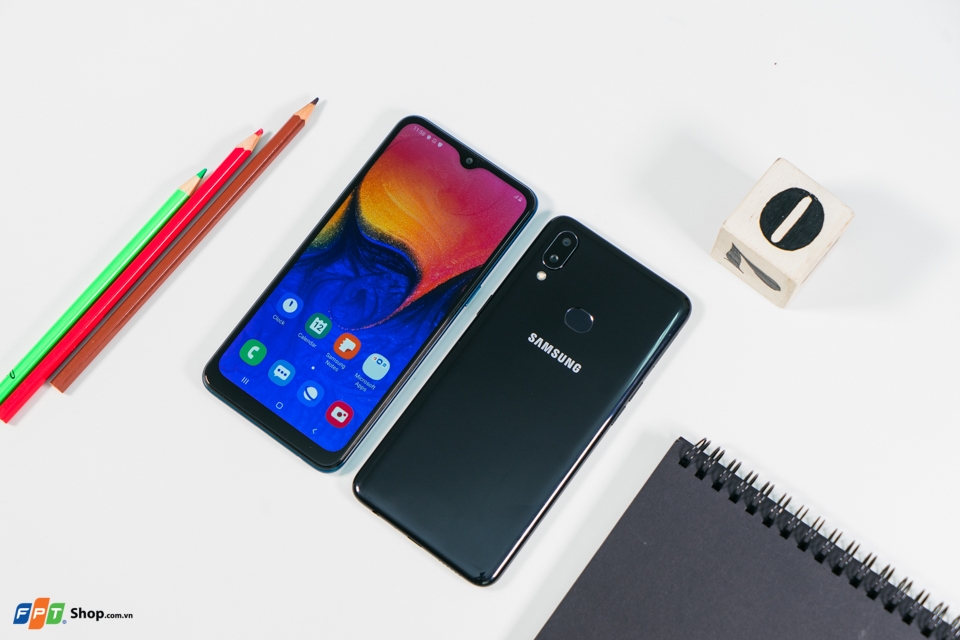 Galaxy A10s: Giảm tới 300 nghìn, chỉ còn hơn 3 triệu - có nên mua?