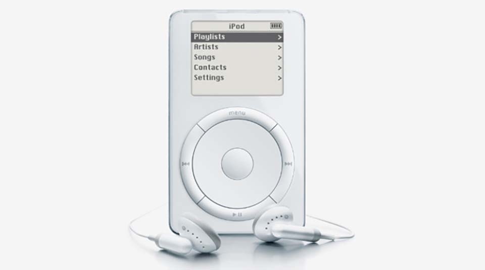 Chiếc iPod đầu tiên chỉ mất 7 tháng phát triển để đến tay người dùng (ảnh 1) Chiếc iPod đầu tiên chỉ mất 7 tháng phát triển để đến tay người dùng (ảnh 1)