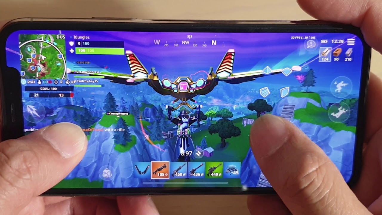 chơi game trên iPhone