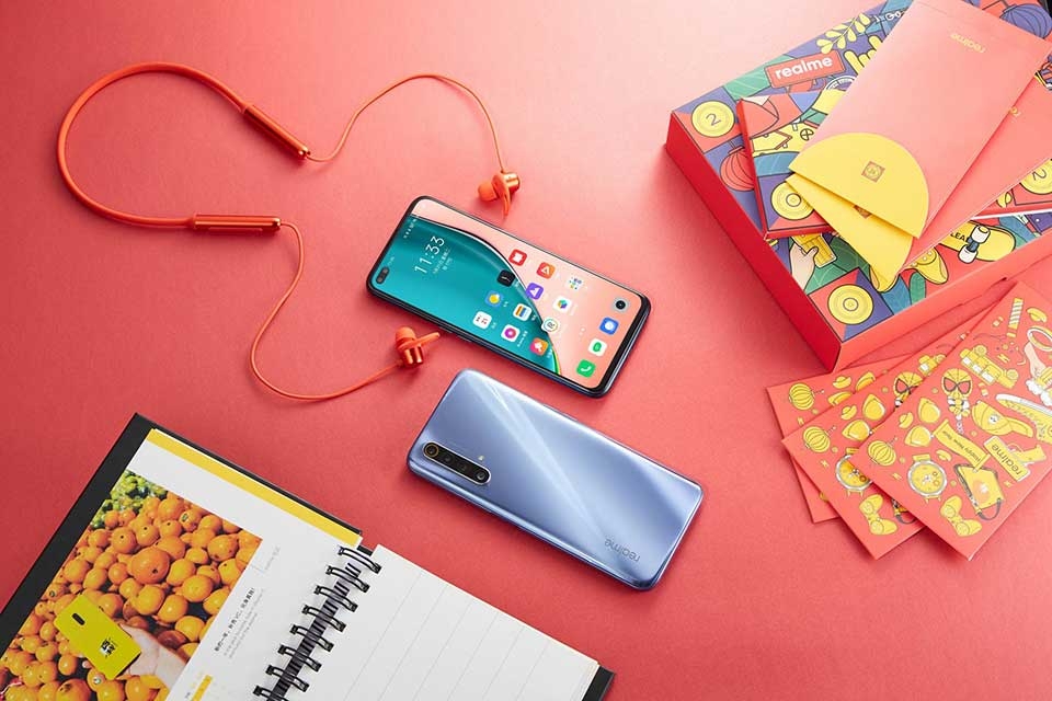 Realme X50