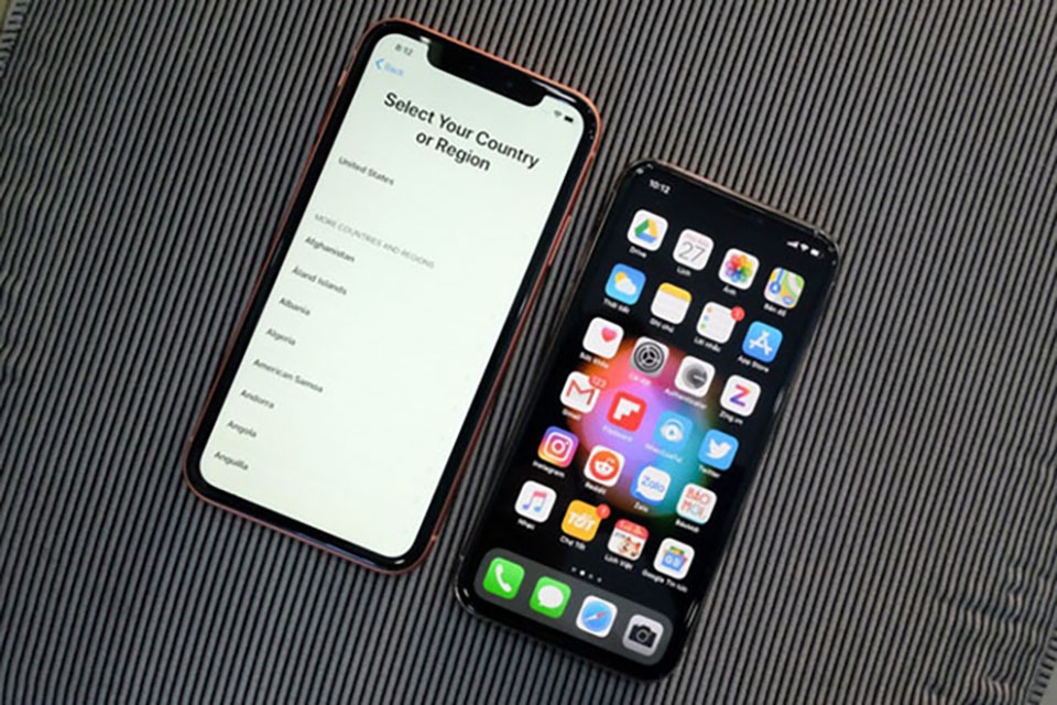 So sánh iPhone X và iPhone XR (ảnh 2) So sánh iPhone X và iPhone XR (ảnh 2)
