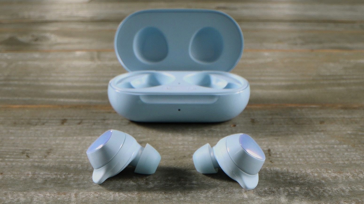 Những điều cần biết về Samsung Galaxy Buds Plus vừa mới ra mắt
