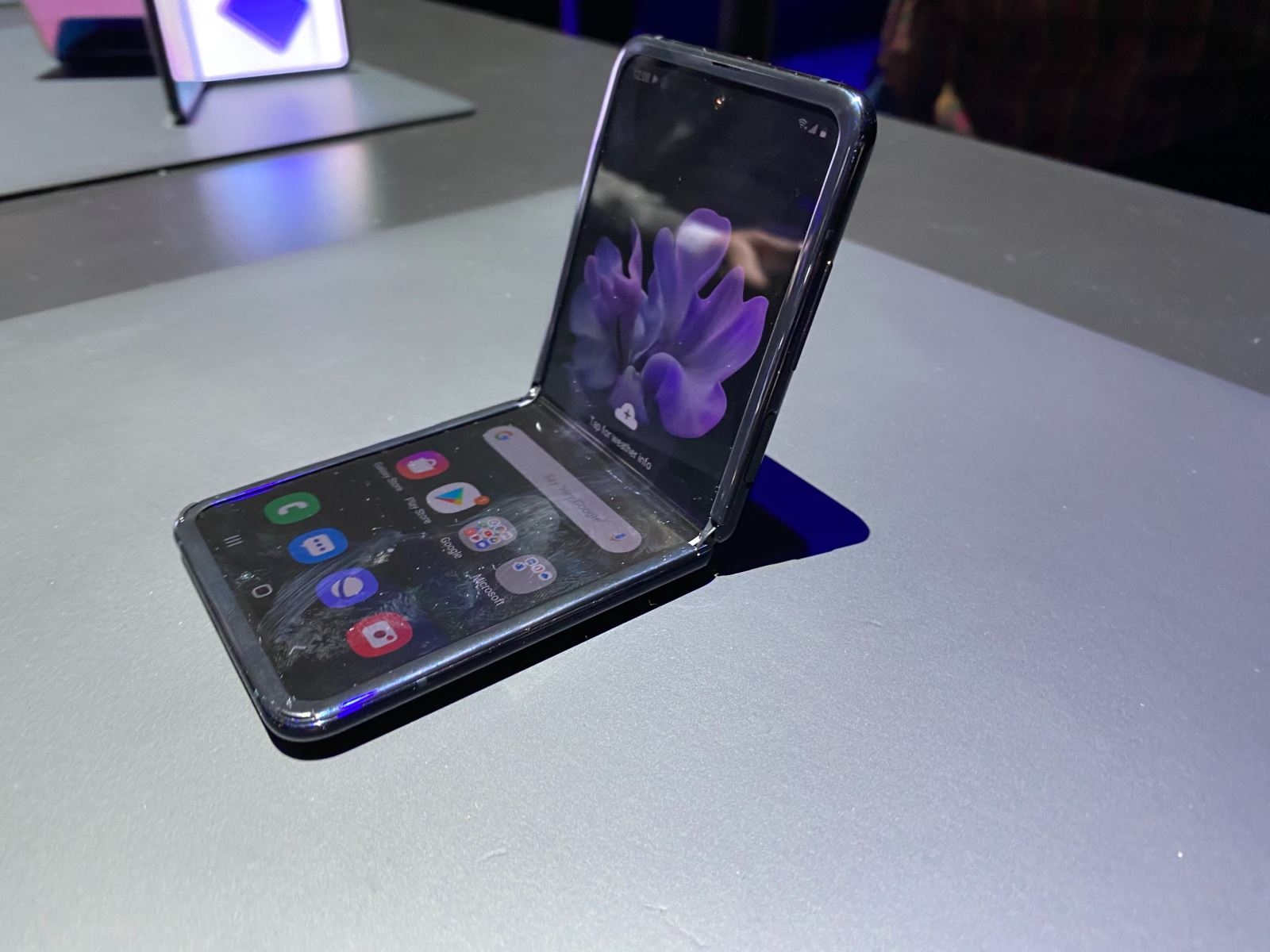 Samsung Galaxy Z Flip 12