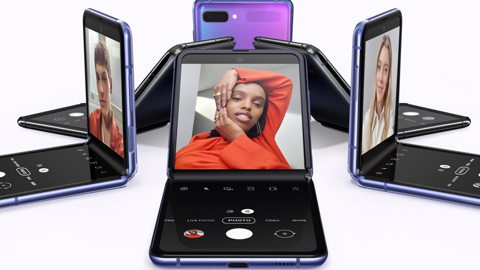 Samsung Galaxy Z Flip 03