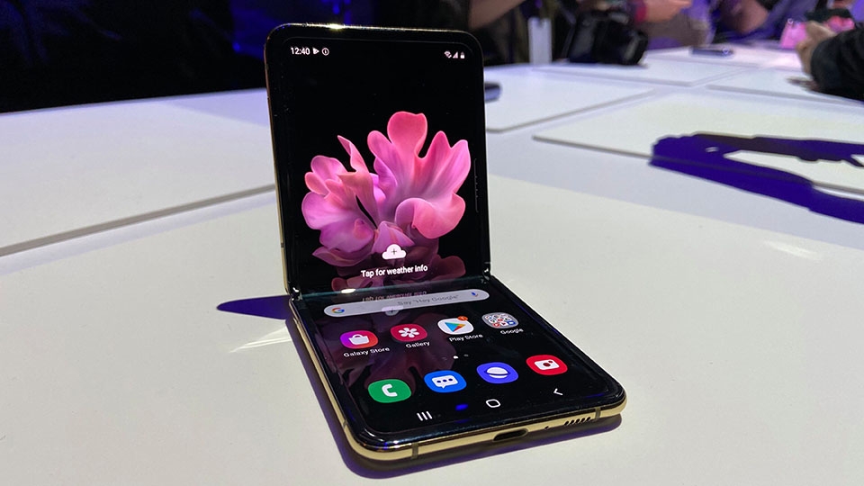 Phần mềm của Galaxy Z Flip sẽ sẵn sàng trước ngày 14/2 1