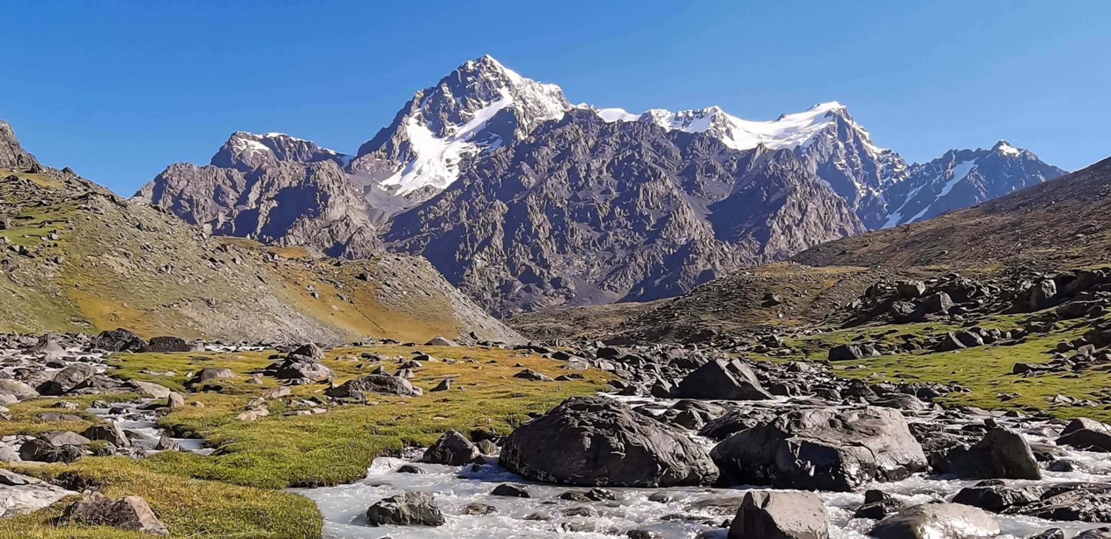 Tại sao Huawei Mate 30 Pro có camera xuất sắc nhất thế giới?