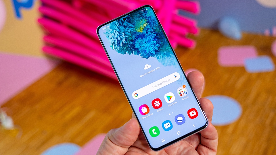 Tại sao bạn nên mua Samsung Galaxy S20 thay vì S20+ và S20 Ultra
