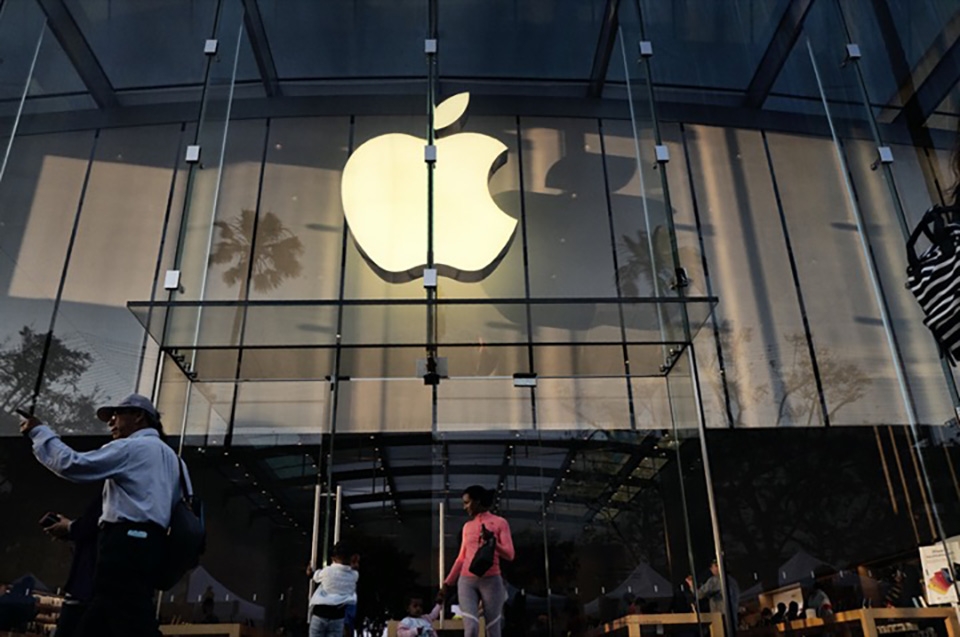 Apple bị phạt 60 triệu USD vì quy định kiểm tra túi xách nhân viên