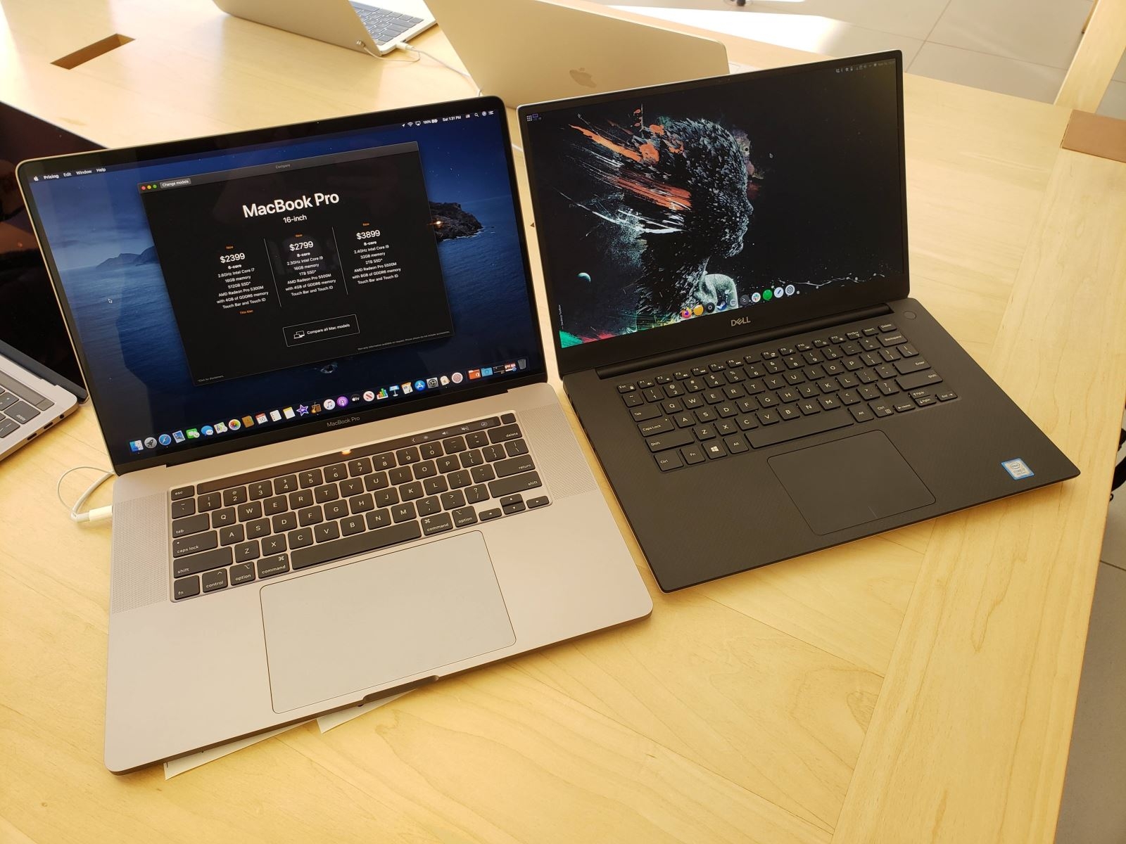 Dell XPS 15 7590 và MacBook Pro 16 inch 07