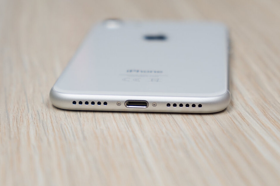 iPhone 9