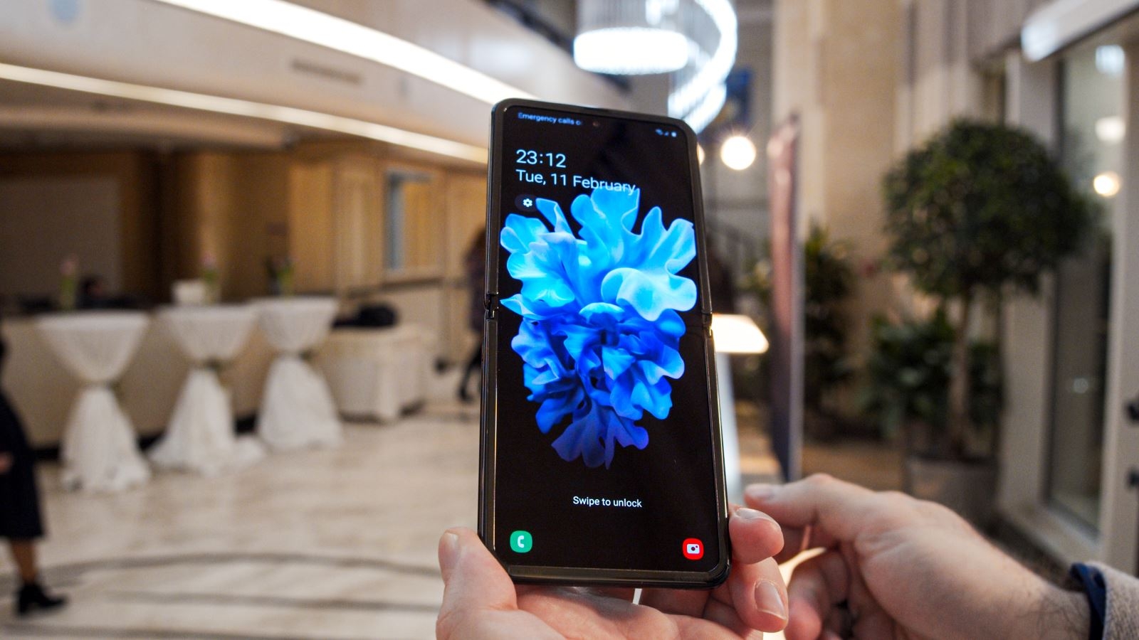 Một số cảm nhận ban đầu khi dùng Samsung Galaxy Z Flip