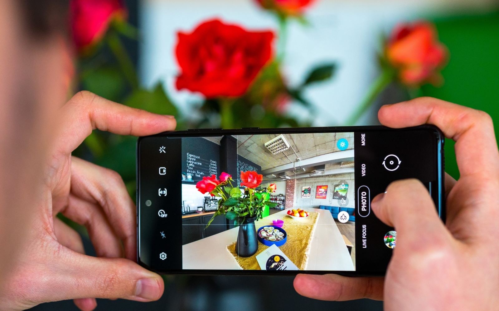 Điện thoại cao cấp giá rẻ: chọn Samsung Galaxy Note 10 Lite ngay