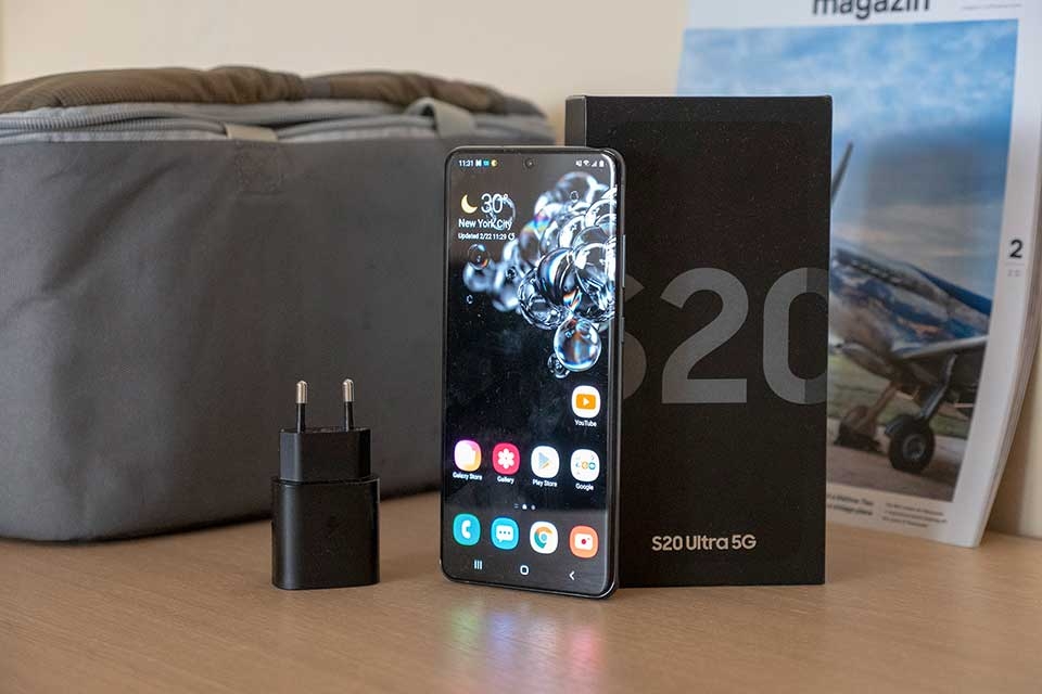 Samsung Galaxy S20 Ultra Samsung Galaxy S20 Ultra
