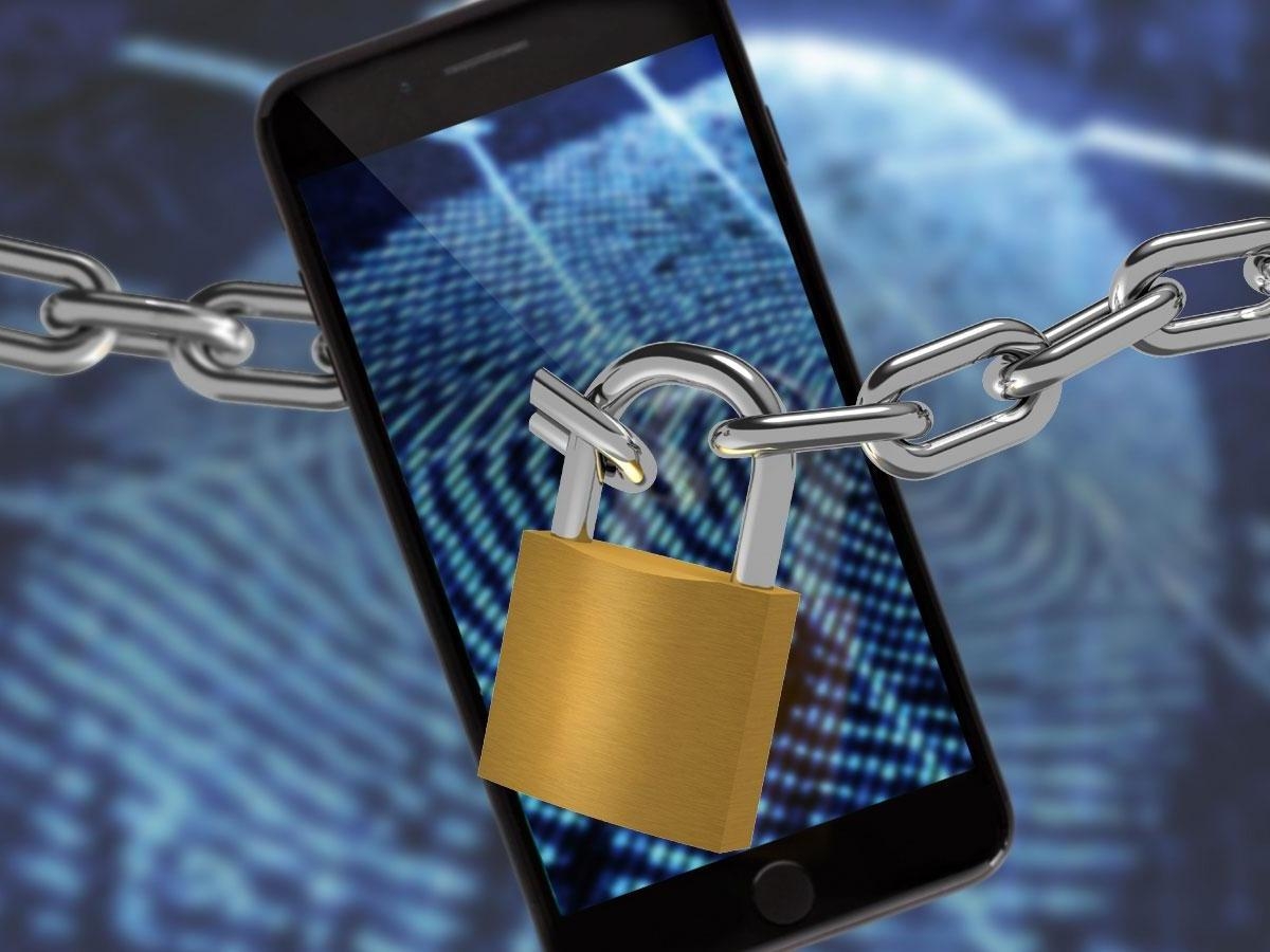 iPhone nhiễm virus 05