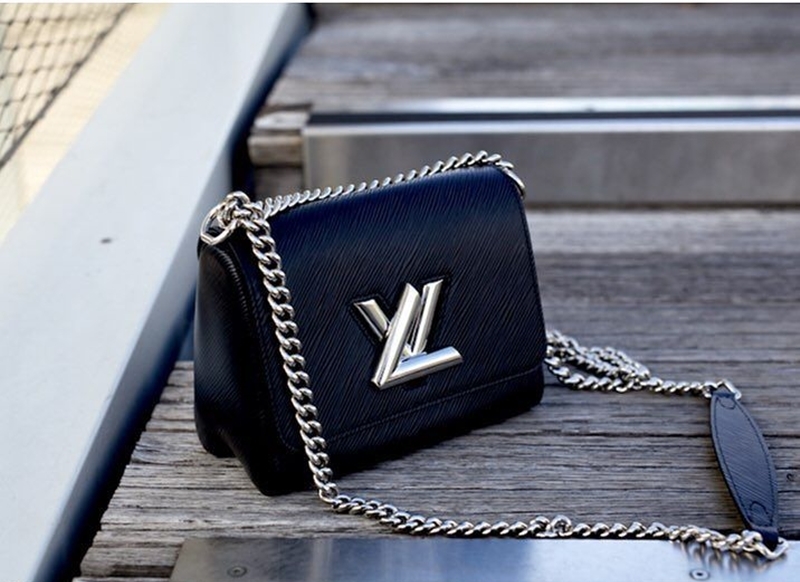 Túi xách Louis Vuitton Twist