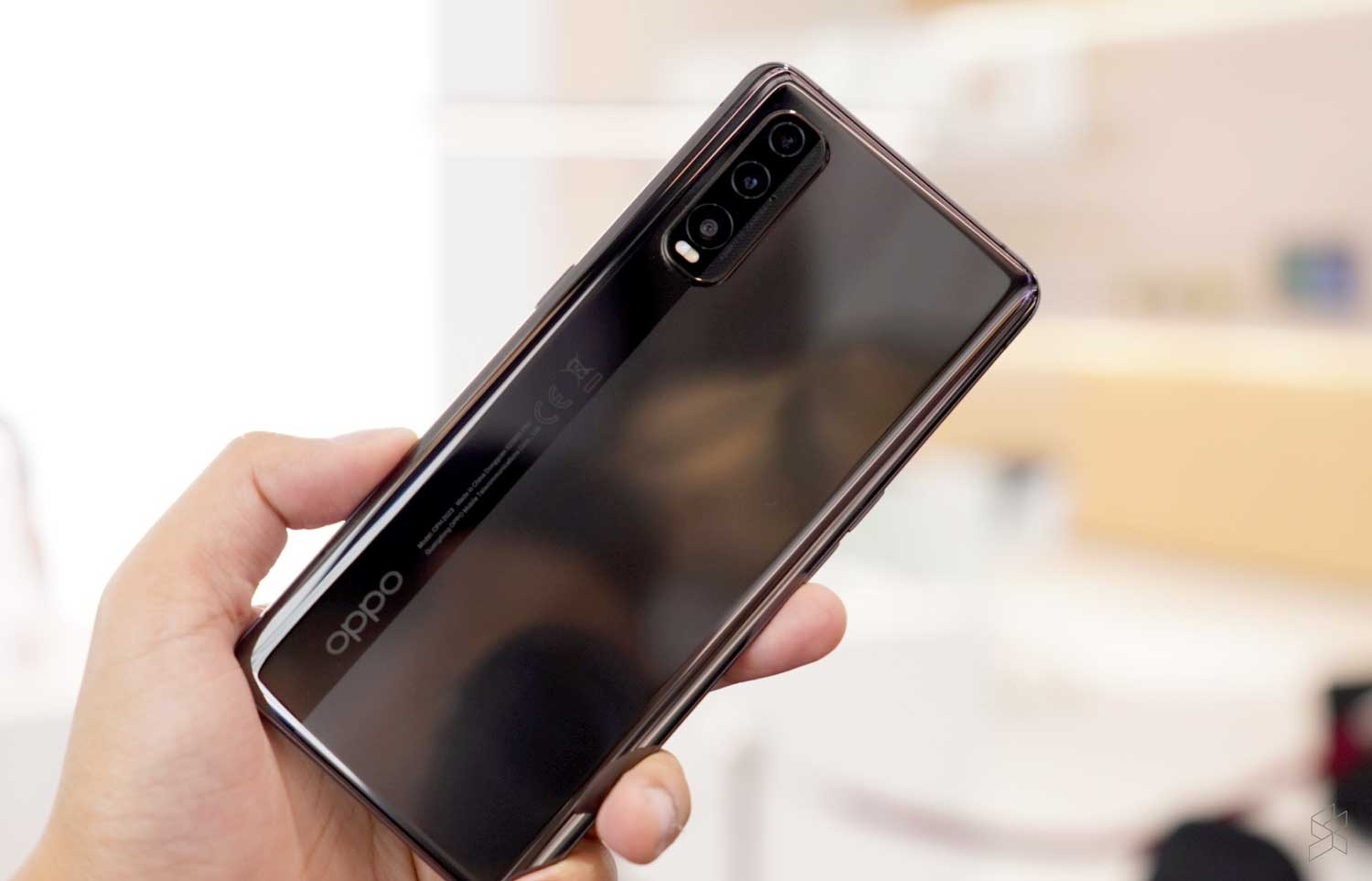 OPPO Find X2