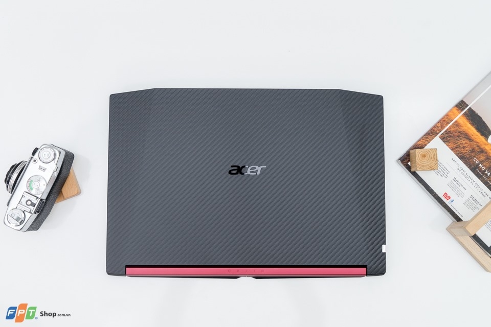 Acer Nitro AN515-42-R8A0 04 Acer Nitro AN515-42-R8A0 04