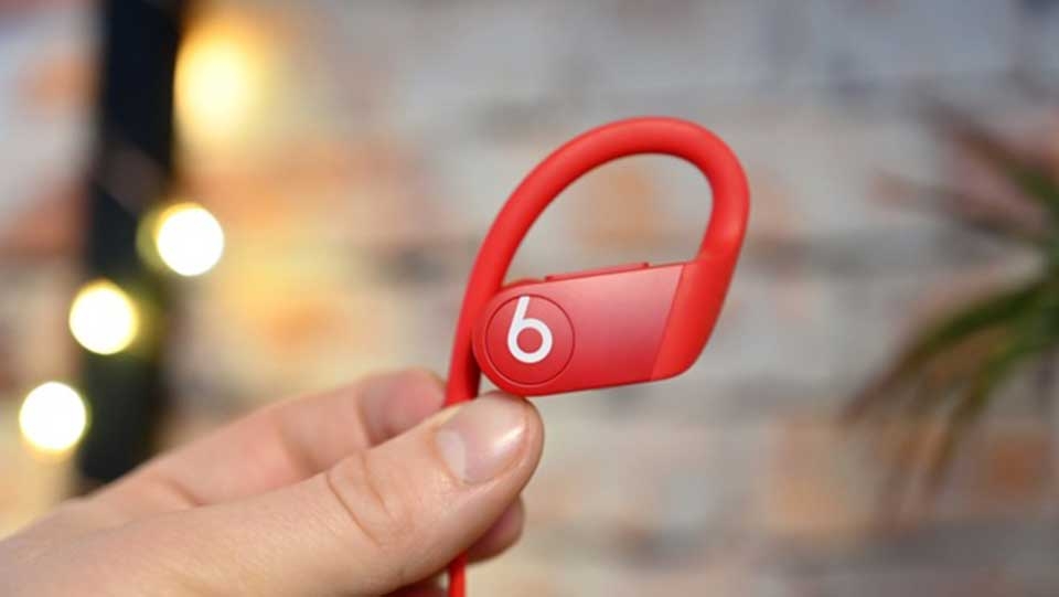Powerbeats 4