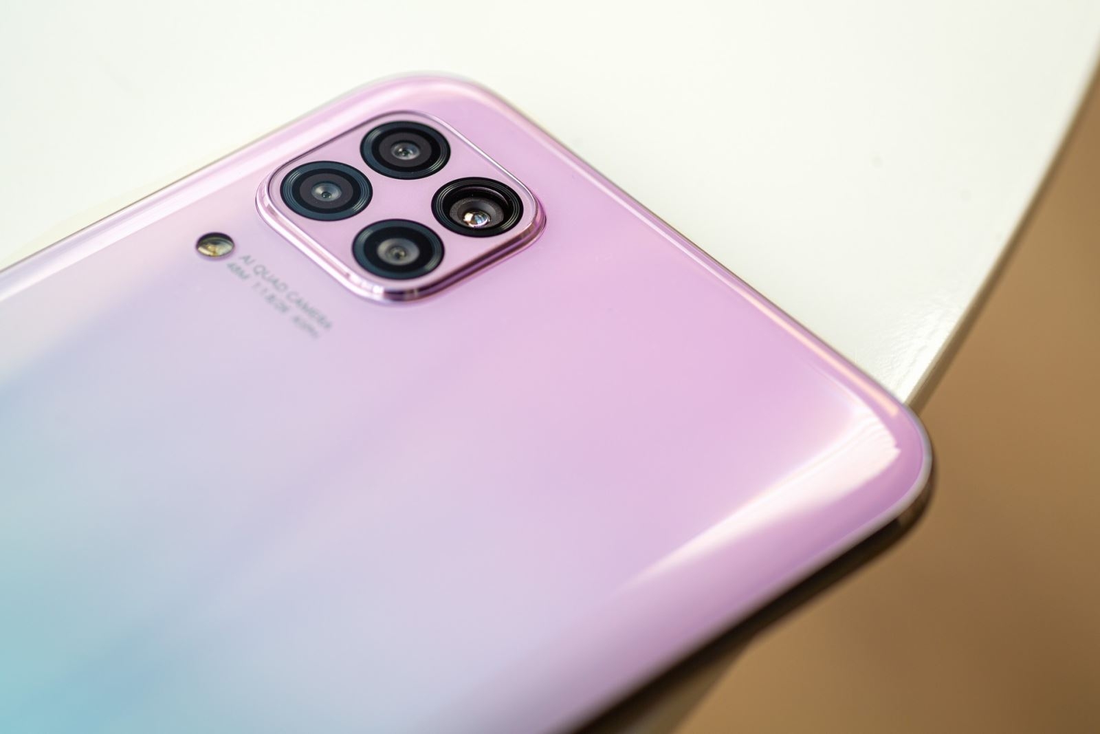 Huawei nova 7i: chỉ 7 triệu cho rất nhiều tính năng cao cấp