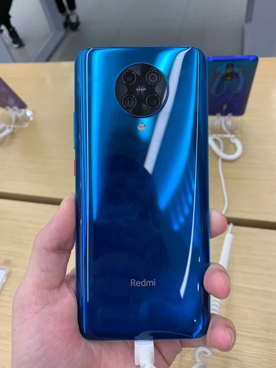 Ngắm Redmi K30 Pro khoe dáng với cả 4 màu tùy chọn trong những khuôn hình chân thực nhất 11