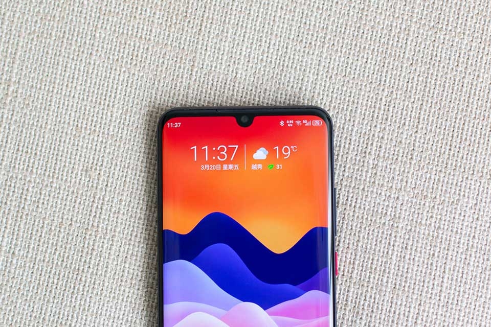 ZTE Axon 11 ZTE Axon 11