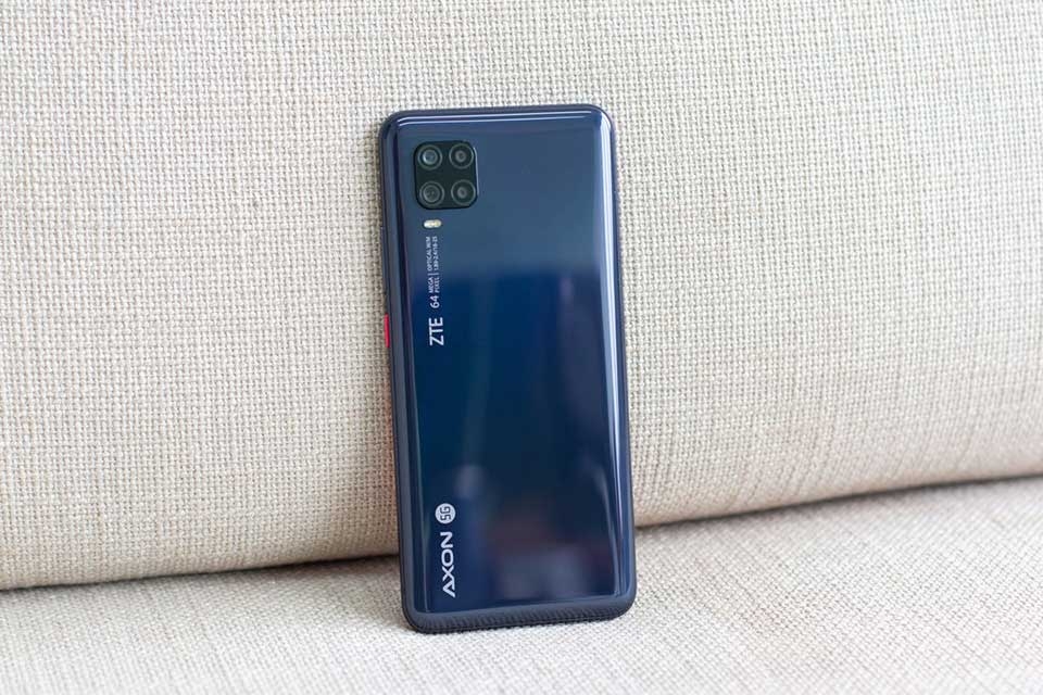 ZTE Axon 11 ZTE Axon 11