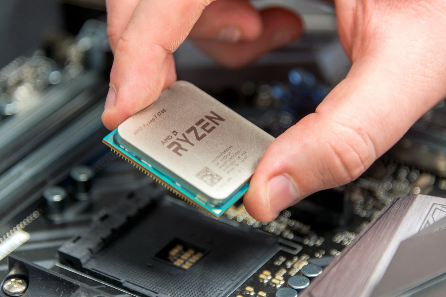 Những lý do khiến laptop trang bị vi xử lý AMD là sự lựa chọn rất tuyệt vời
